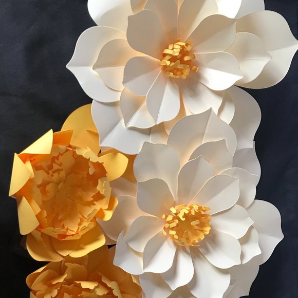 Decoration Flowers - Picture 4 of 4